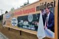 Kdz. Ereğli Belediye Başkanı Hüseyin Uysal'ın, 'Ereğli'ye Müjde' pankartları asıldıkları bilboardların üzerinde şehir magandaları tarafından kesilerek yırtılmak istendi.