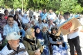 Kdz.Ereğli Belediyesi Ramazan Bayramı arifesinde şehir mezarlığında Mevlid-i Şerif programı düzenledi. Belediye Başkanı Hüseyin Uysal, kabristandaki yakınlarını ziyaret eden vatandaşlarla dua edip, Ramazan Bayramlarını kutladı.